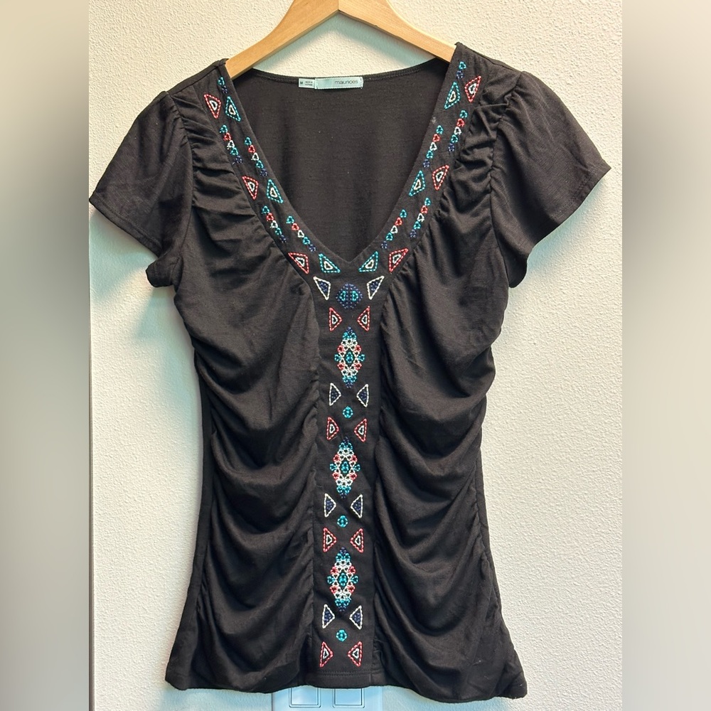 🎉 3 for $20🎉 Maurices Size Medium Shirt